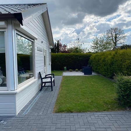 Bungalow Scheldezicht In Zeeland Dicht Bij Zee Scherpenisse Exteriér fotografie