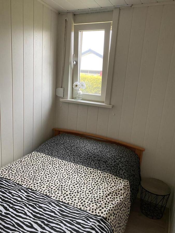 Bungalow Scheldezicht In Zeeland Dicht Bij Zee Scherpenisse Exteriér fotografie