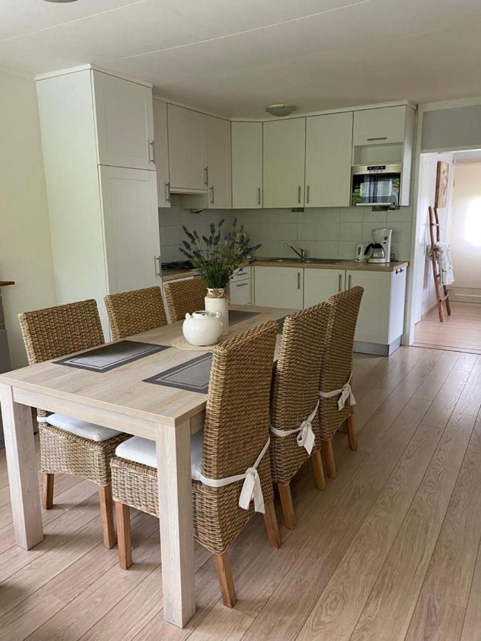 Bungalow Scheldezicht In Zeeland Dicht Bij Zee Scherpenisse Exteriér fotografie