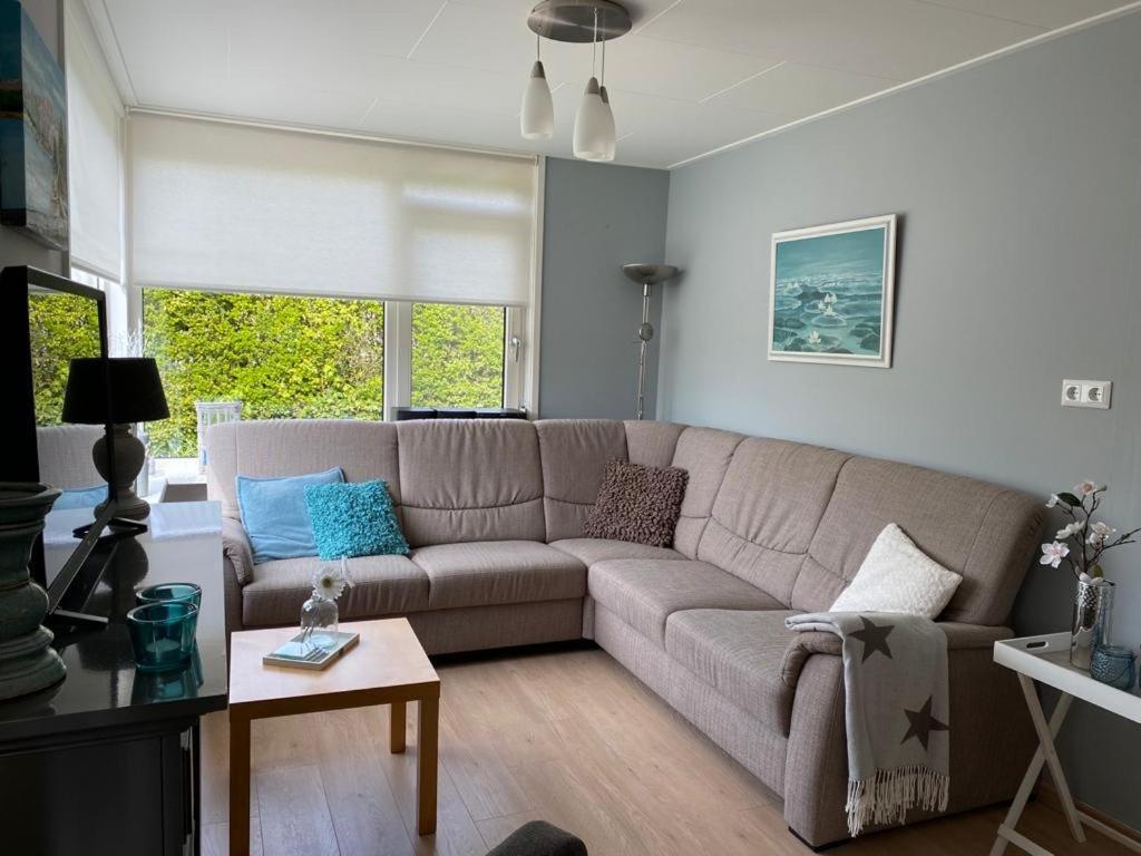 Bungalow Scheldezicht In Zeeland Dicht Bij Zee Scherpenisse Exteriér fotografie