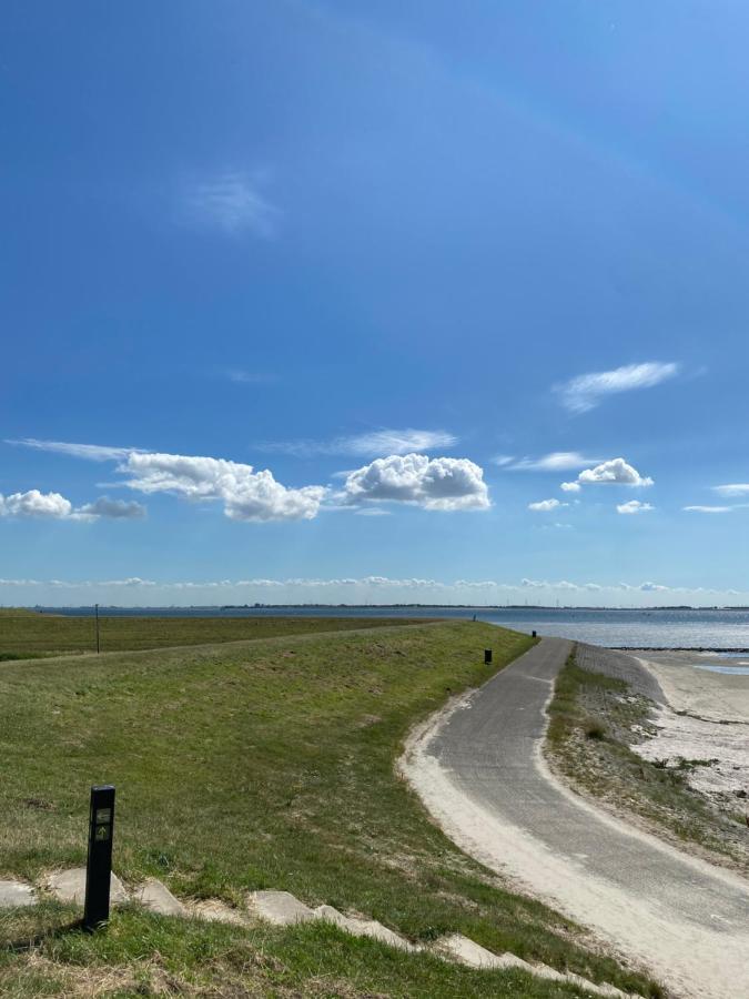 Bungalow Scheldezicht In Zeeland Dicht Bij Zee Scherpenisse Exteriér fotografie